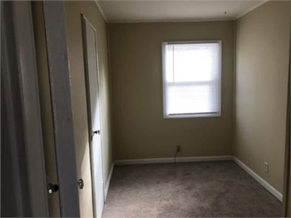 Photo - 1403 Laurel Dr