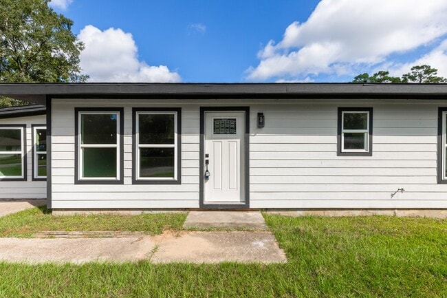 Photo - 5260 Landry Ln