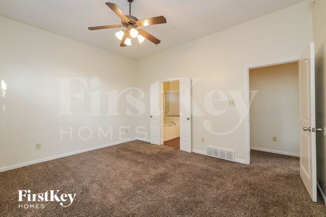 Photo - 7923 Bay Meadow Cir S