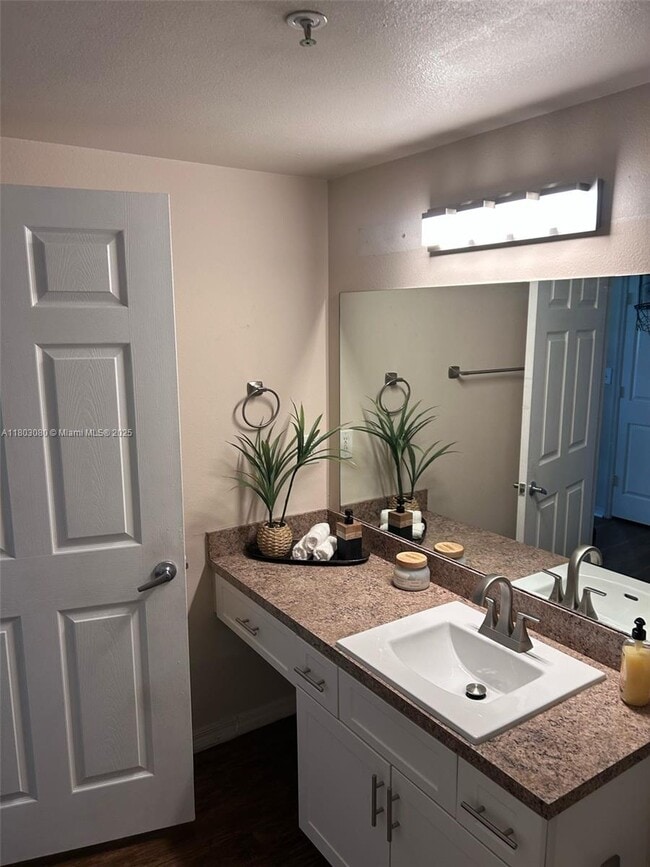 Photo - 11631 SW 2nd St Unit 20101