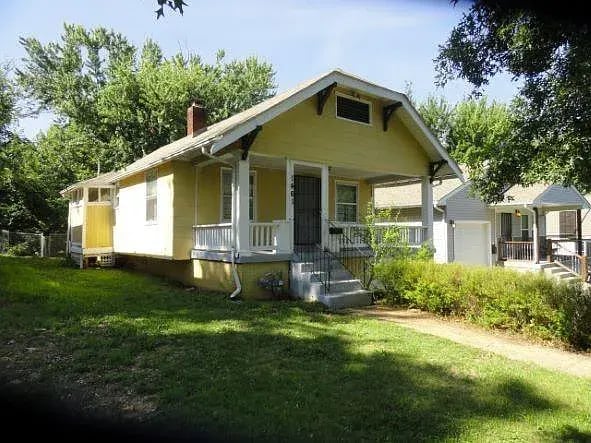 Photo - 1461 E 66th Ter