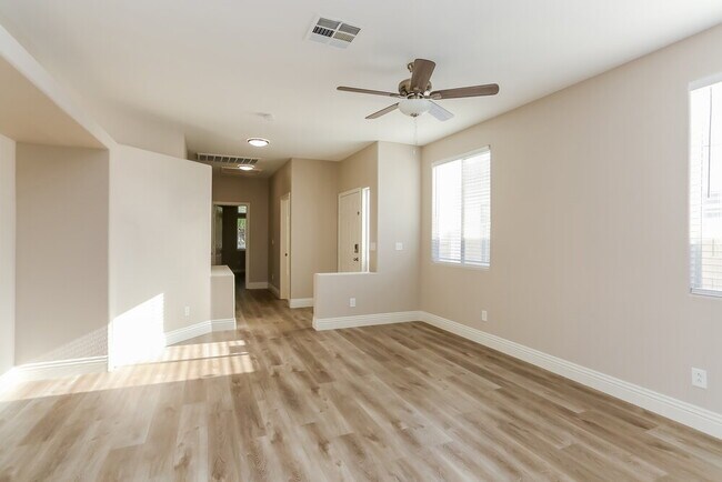 Photo - 8837 Medicine Wheel Ave