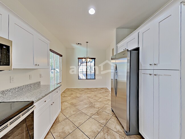 Photo - 19427 W Woodlands Ave