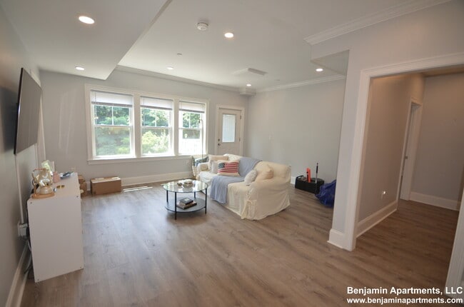 Photo - 120 Kenrick St Unit 5