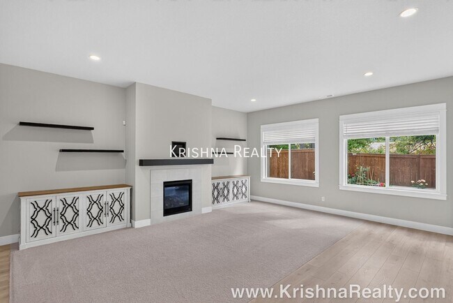 Photo - 15676 NW Raywood Ln