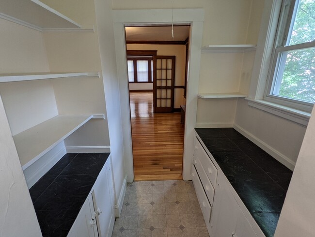 Photo - 74 Colborne Rd