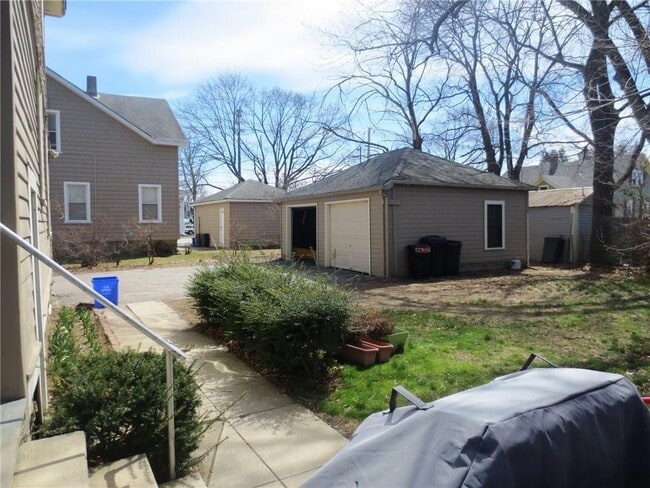 Photo - 537 Smithfield Rd