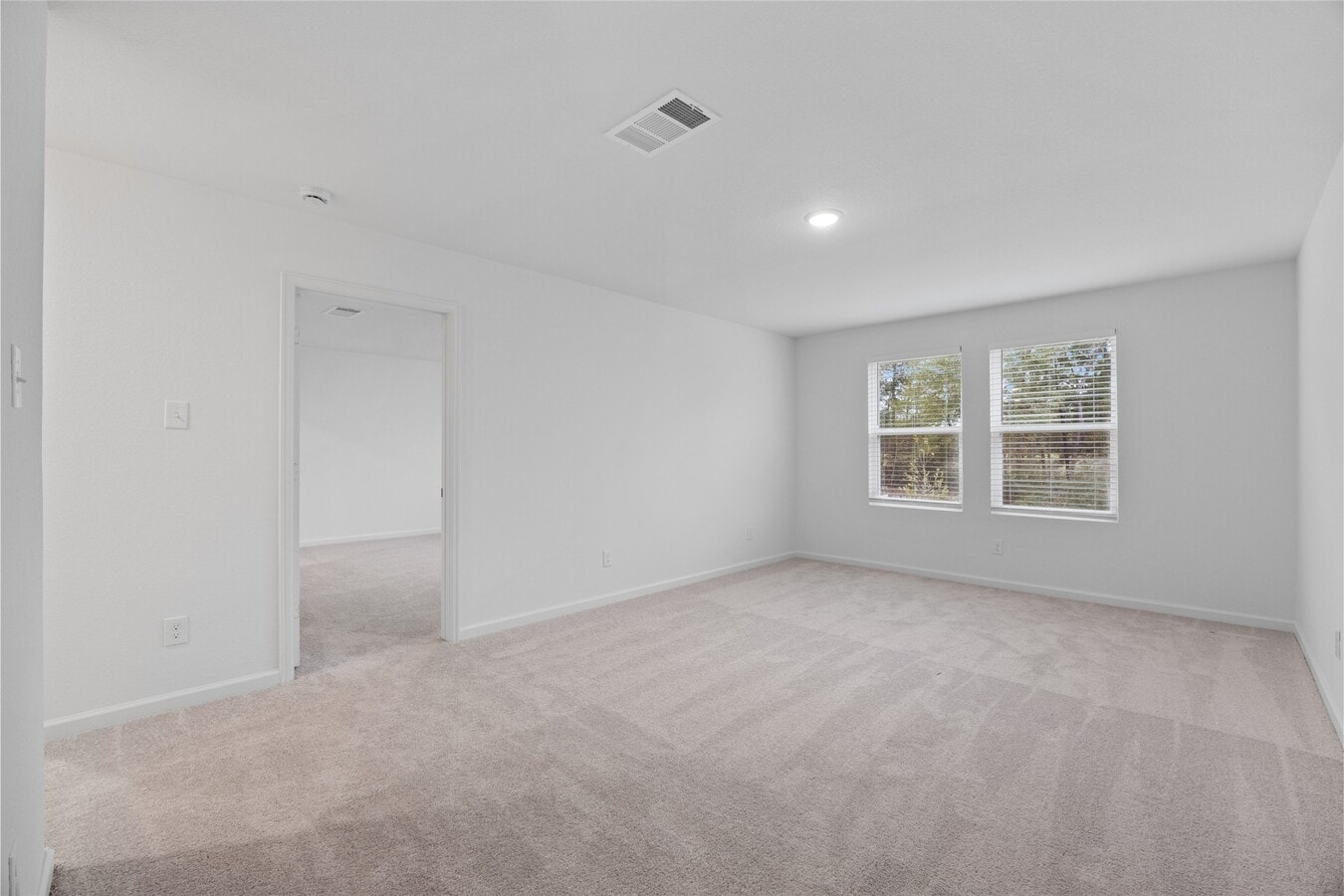 Photo - 612 Craven St