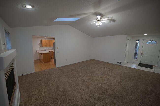 Photo - Charming 2 Bed, 2 Bath Condo in Sequim, WA