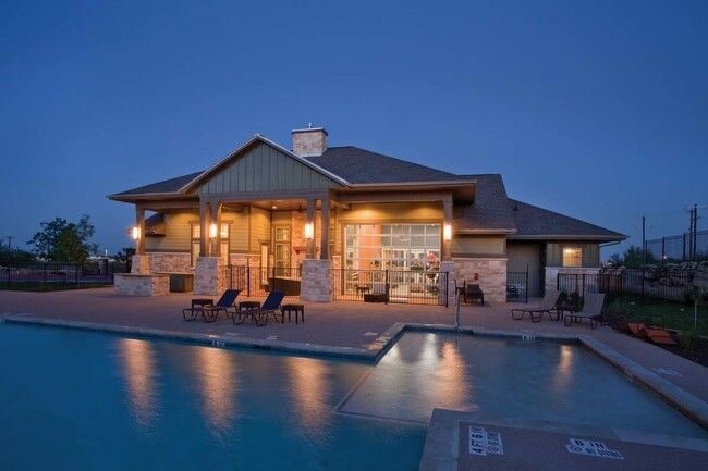 Building Photo - The Landings at Creekside Rental
