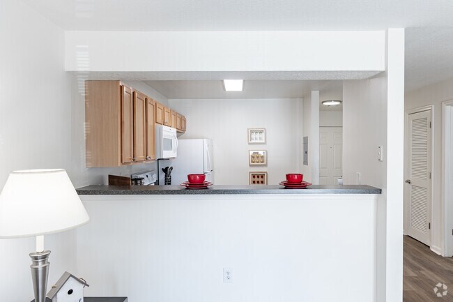 The Monroe- 2BR, 2BA