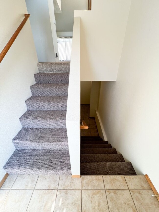 Photo - Triplex 5417 - 5421 North Hills Drive Unidad 5421 North Hills