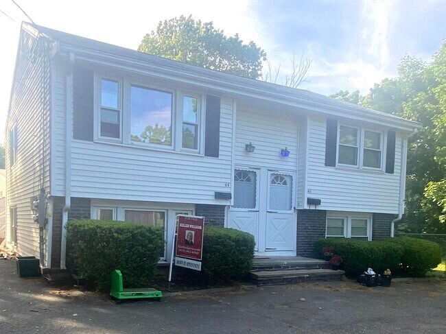 Photo - 46 Catalina Rd