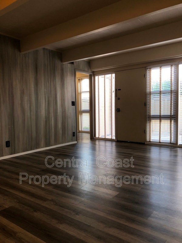 Photo - 451 Dela Vina Ave Unit 203