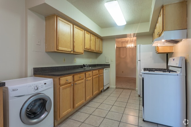 Building 9514 - Apt 202