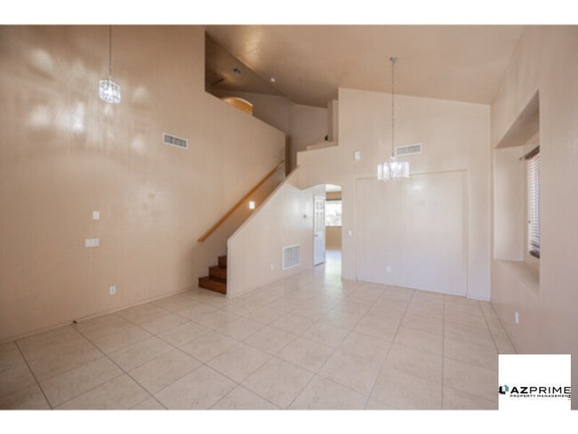 Photo - Welcome To This Beautifully Maintained 4/2...