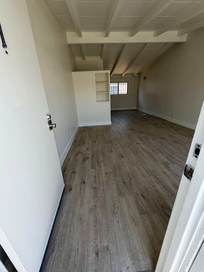 Photo - 2612 W Century Blvd Unit 1