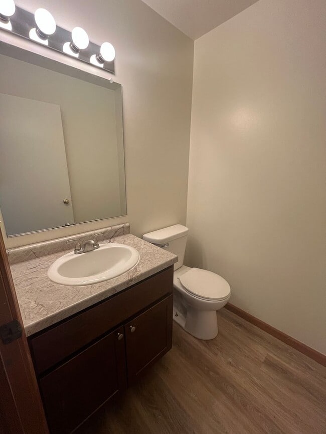 Photo - 3 Bedroom Duplex Available in Goshen