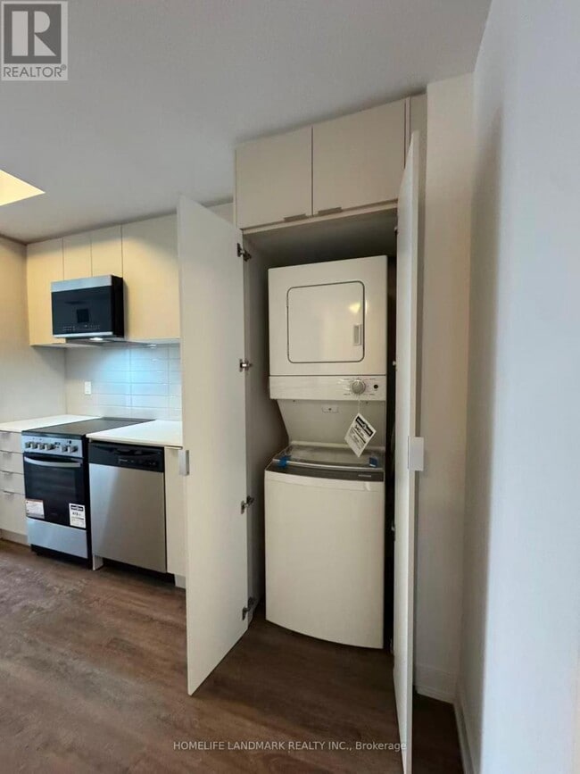 Photo - 4569 Kingston Rd Unit 301