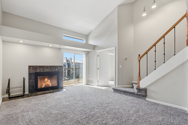 Photo - $1,840.95 - 2 bed/1 bath, cozy Denver Condo! Unidad B302