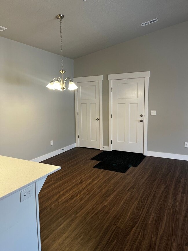 4041 Unita Way