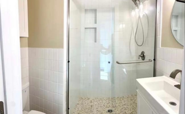 Photo - 1249 Division St Unidad A