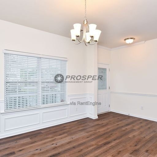 Photo - 248 Elmhaven Dr