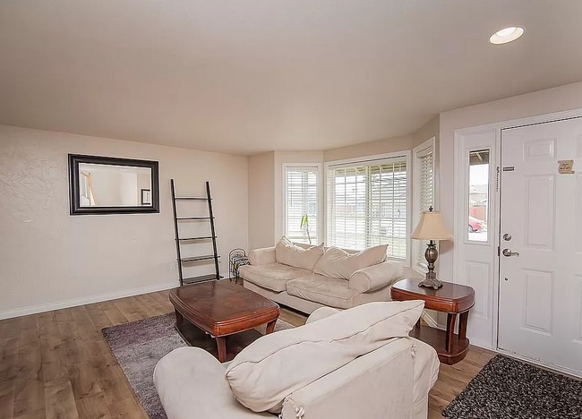 Photo - 7715 Galiano Dr