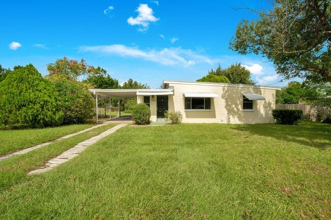 Building Photo - 11515 Baltic St