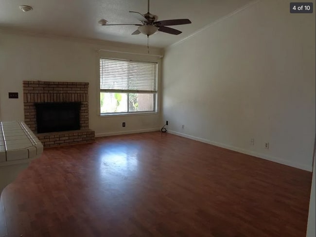 Photo - 898 Don Medico Dr