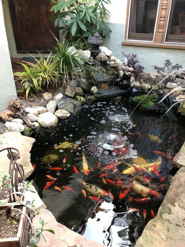 Photo - 4108 S Norton Ave Unit 1