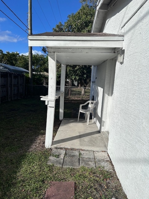 Building Photo - 1420 N 69th Way