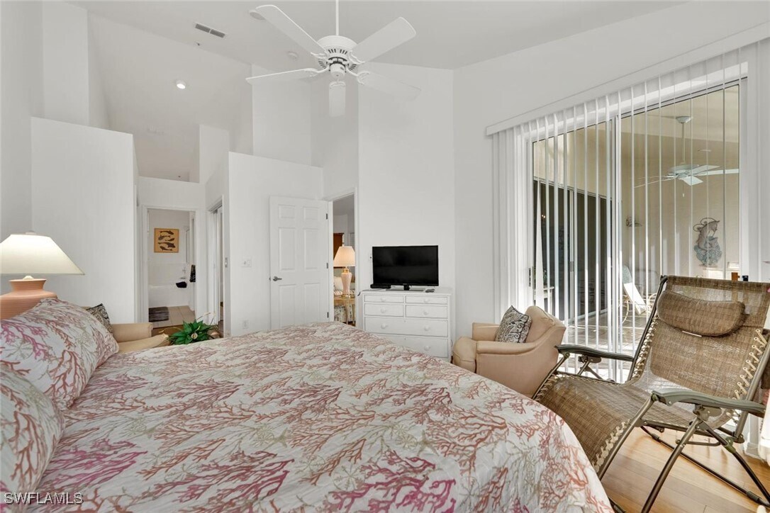 Photo - 27031 Lake Harbor Ct Unit 202