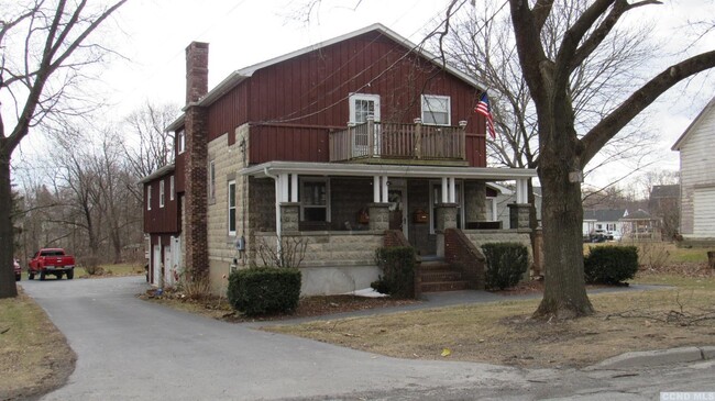 Photo - 208 Main St Apartment