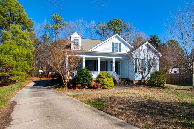 Photo - Exceptional 5-Bedroom Residence in the Hea...