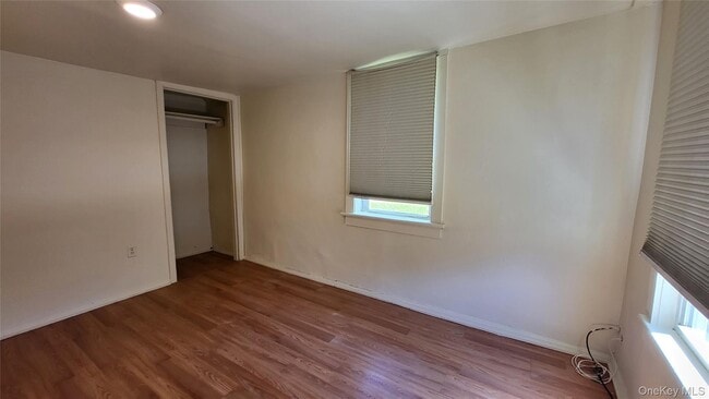 94 E Main St Unit 1