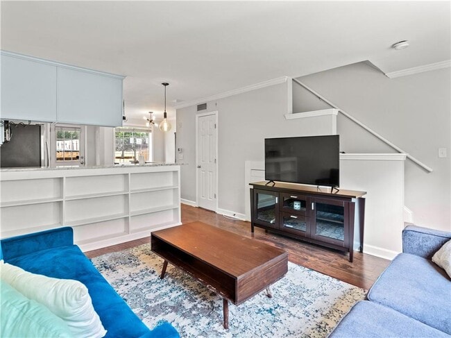 Photo - 2232 Dunseath Ave NW