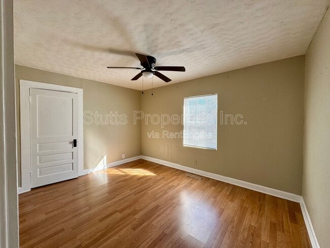 Photo - 519 Willow St