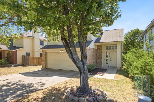 Photo - 10718 Claywood Dr