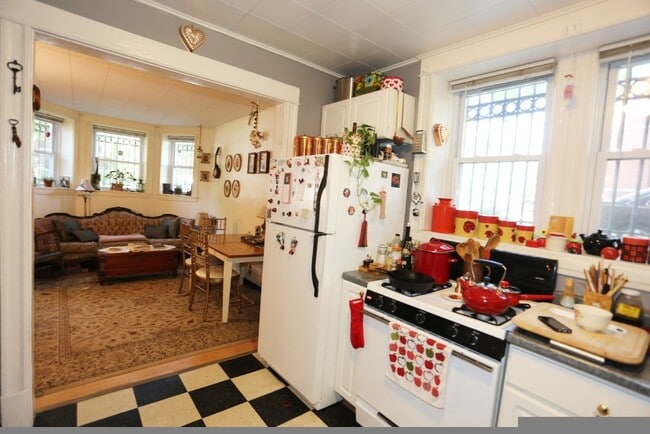 Photo - 2647 N Sacramento Ave Unidad GDN