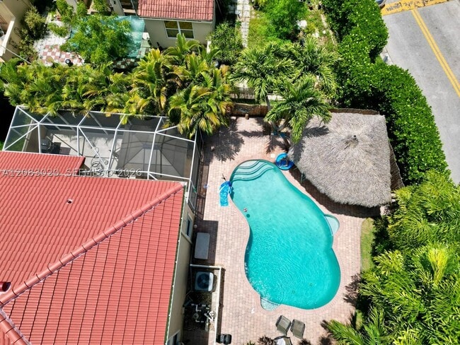 584 NW 87th Terrace