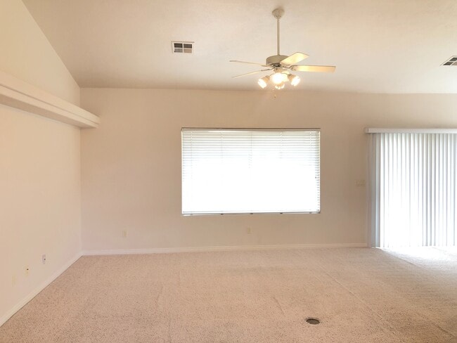 Photo - 3 bed 2 bath home for rent in Hurricane