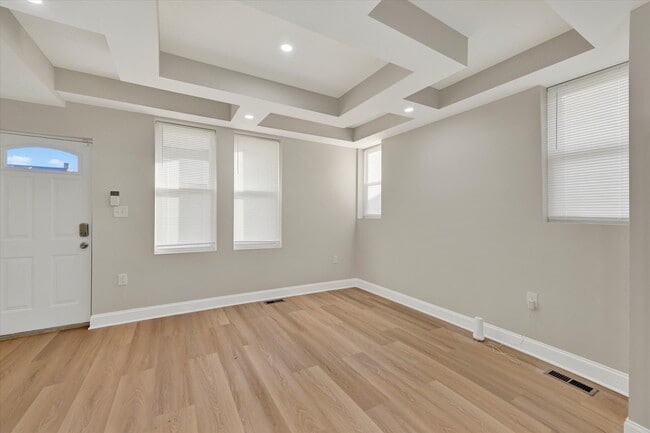 Photo - 3805 Penhurst Ave