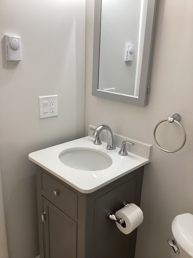 Photo - 296 Lynn St Unit #C