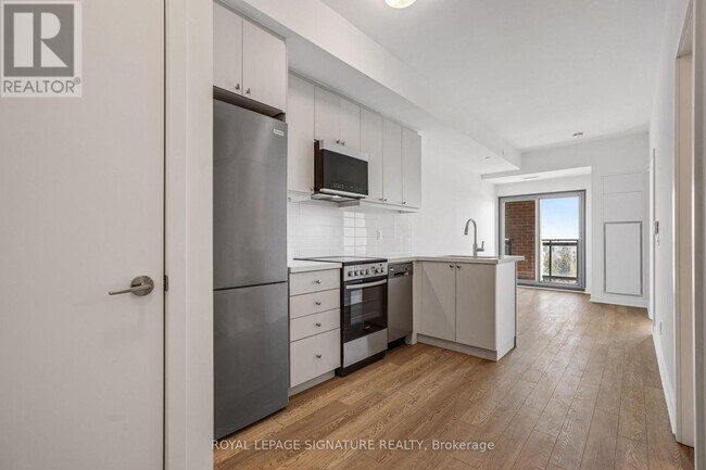 Photo - 51 Clarington Blvd Unité 505