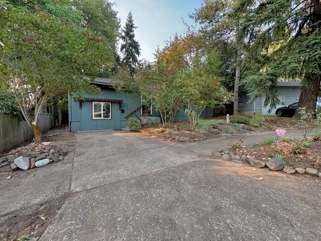 Building Photo - 3060 Onyx St Rental