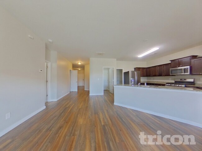 Photo - 731 Independence Ave