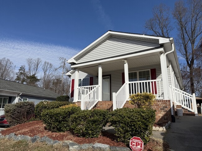 Photo - 4967 Trent Hill Dr