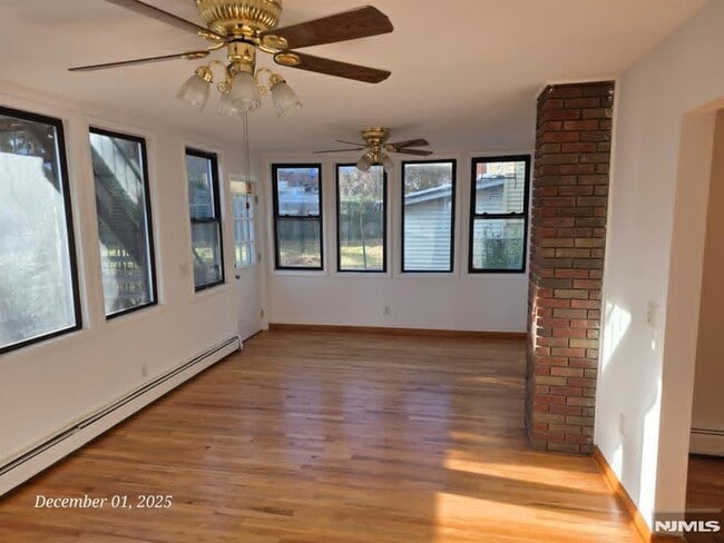 Photo - 174 Highland Cross