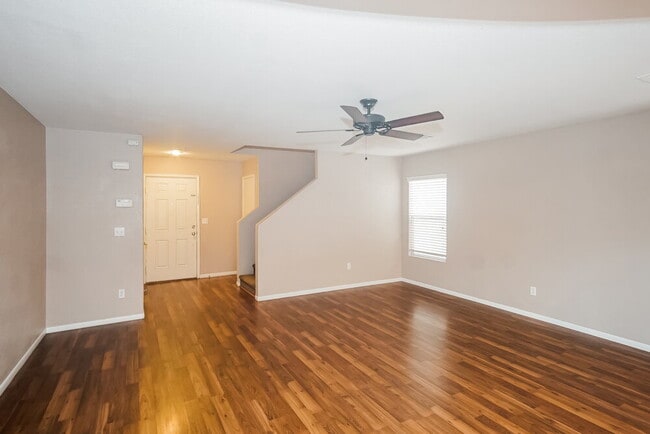 Photo - 6192 Windmill Island Ave